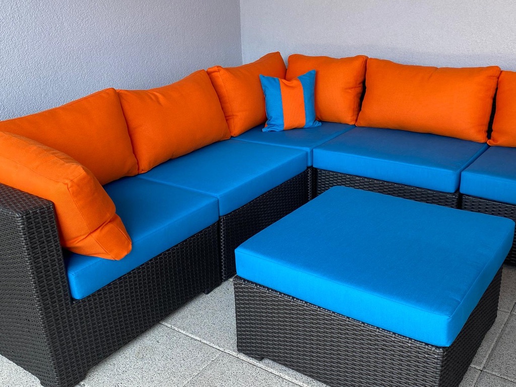 Outdoor Kissen komplett erneuert nach Maß